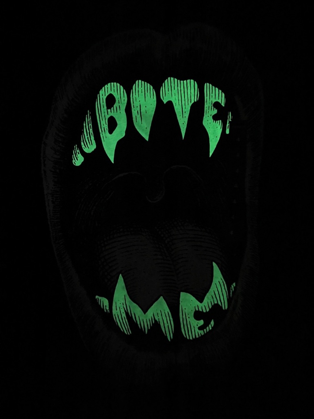 TORRID Bite Me Graphic Tee Glow In The Dark Heritage Jersey Black Size 4 NWT - Picture 4 of 8